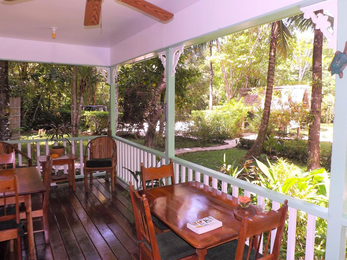 Hickatee Cottages, Belize, Central America Punta Gorda Eksteriør bilde